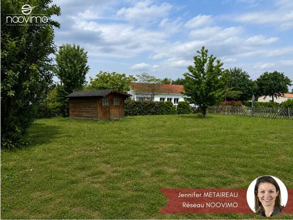 Terrain de 425 m2 libre de constructeur en premier rideau