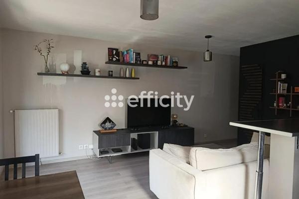 Appartement
         3 pièces
        - 66 m² Exclusivité 256 000 € *