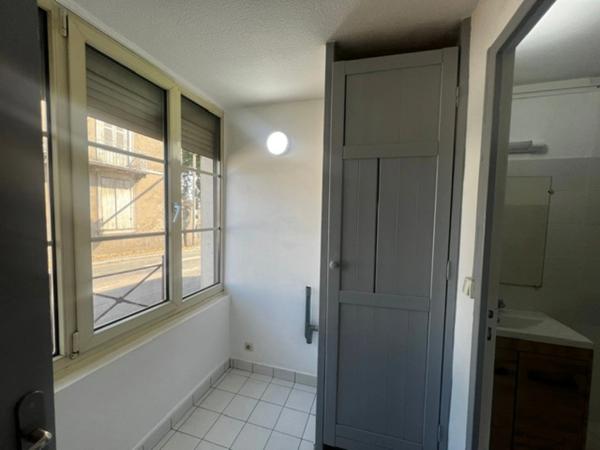 Appartement à louer 2 pièces SEICHES SUR LE LOIR (49)