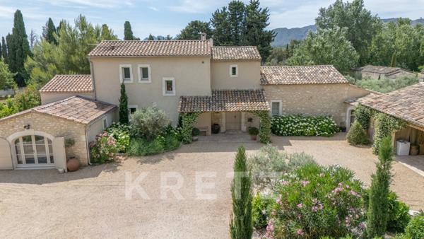 Saint-Rémy-de-Provence · Mas de caractère dans l'un des quartiers les plus recherchés
