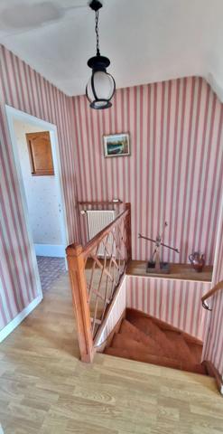 Exclusivité!!! RARE à 5 min TORIGNY SUR VIRE, Maison de 6 pièces, d'environ 145 m² avec vaste hangar et dépendances, GROS POTENTIEL!