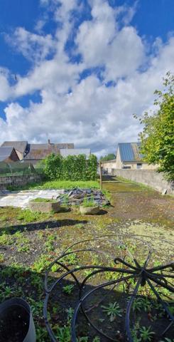 Exclusivité!!! RARE à 5 min TORIGNY SUR VIRE, Maison de 6 pièces, d'environ 145 m² avec vaste hangar et dépendances, GROS POTENTIEL!