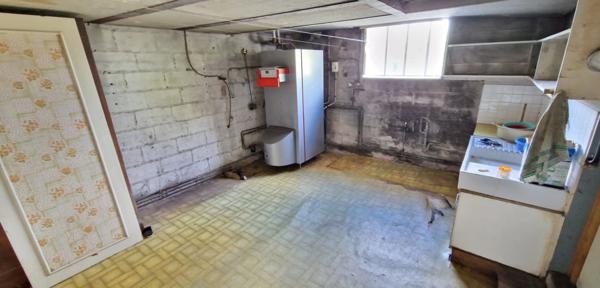 Exclusivité!!! RARE à 5 min TORIGNY SUR VIRE, Maison de 6 pièces, d'environ 145 m² avec vaste hangar et dépendances, GROS POTENTIEL!