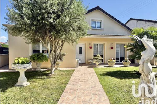 Maison à vendre 9 pièces 220 m² Morangis