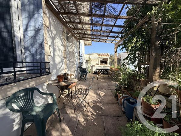 Appartement F3 à vendre  3 pièces - 98,83 m 2   SETE  - 34