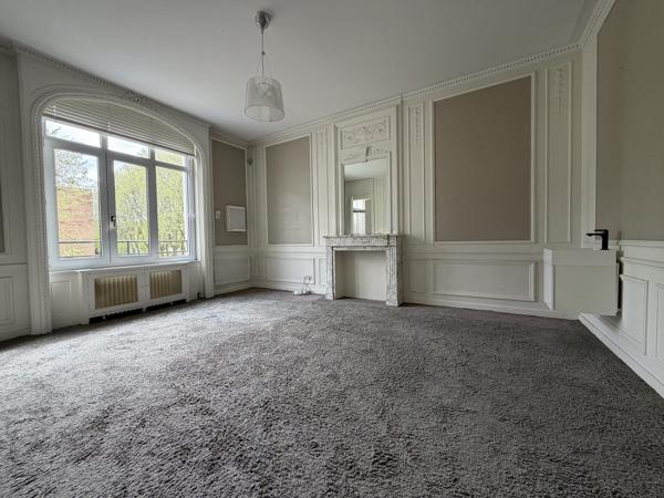Maison de maître à usage professionnel - Lille Saint-Maurice Pellevoisin