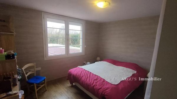 Jolie Maison Proche Du Centre Ville de CIVRAY