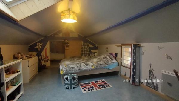 Jolie Maison Proche Du Centre Ville de CIVRAY