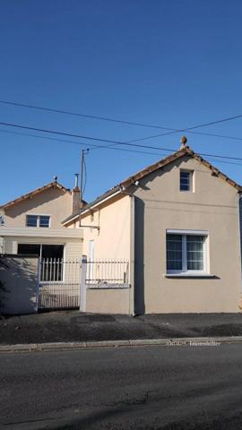 Jolie Maison Proche Du Centre Ville de CIVRAY