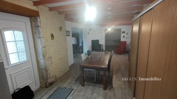 Jolie Maison Proche Du Centre Ville de CIVRAY