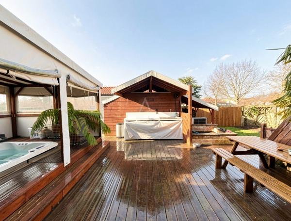 Grande maison familliale sur sous-sol hors lotissement