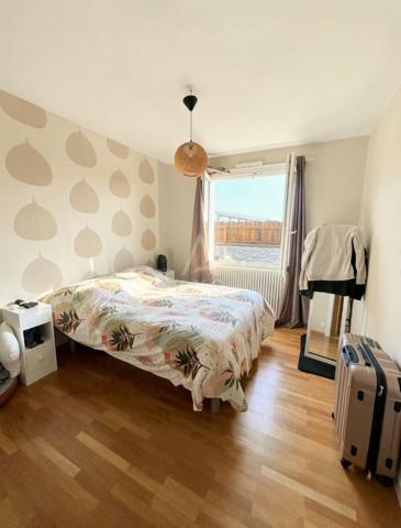 Grande maison familliale sur sous-sol hors lotissement