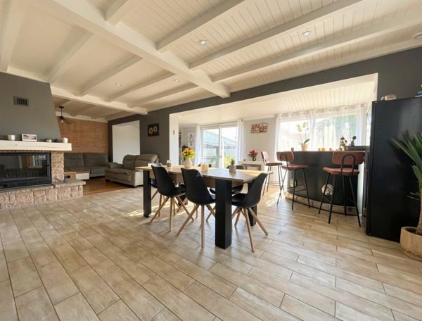 Grande maison familliale sur sous-sol hors lotissement