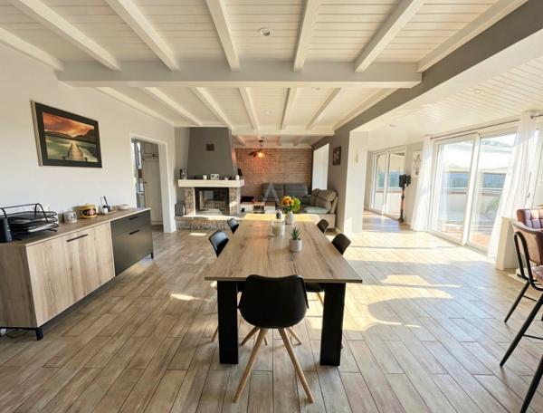 Grande maison familliale sur sous-sol hors lotissement