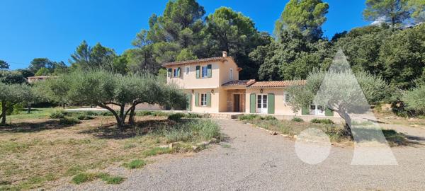 Villa 4 pièces 171 m2