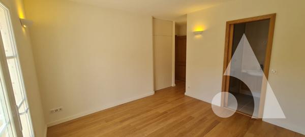 Villa 4 pièces 171 m2