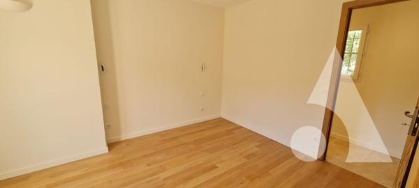 Villa 4 pièces 171 m2