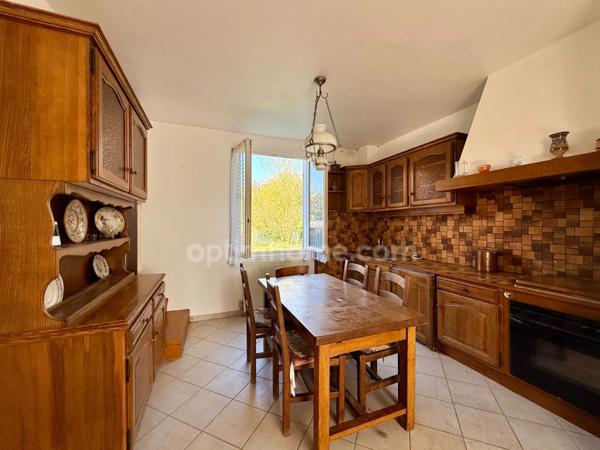 Maison sur sous-sol total à rénover - 106 m2 hab - La Croix En Brie (77)