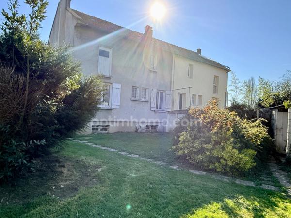 Maison sur sous-sol total à rénover - 106 m2 hab - La Croix En Brie (77)