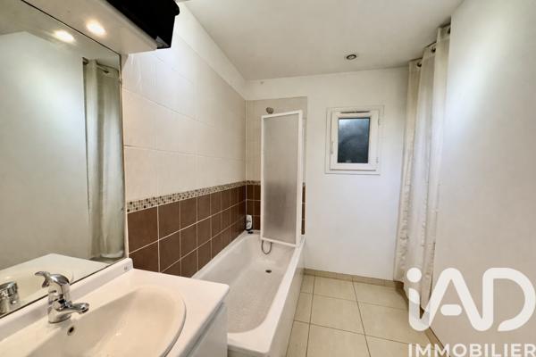 Appartement à vendre 4 pièces 72 m² La Forêt-Sainte-Croix