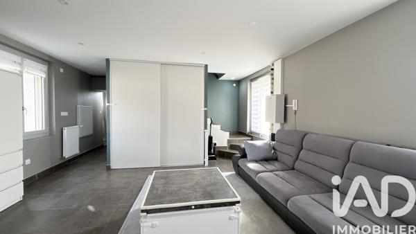 Maison à vendre 6 pièces 137 m² Le Chambon-Feugerolles