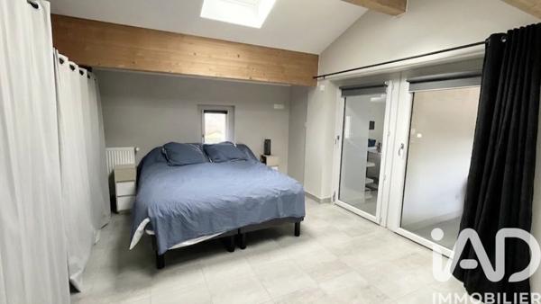 Maison à vendre 6 pièces 137 m² Le Chambon-Feugerolles