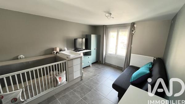 Maison à vendre 6 pièces 137 m² Le Chambon-Feugerolles