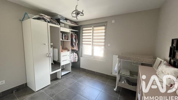 Maison à vendre 6 pièces 137 m² Le Chambon-Feugerolles