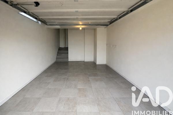 Maison à vendre 6 pièces 137 m² Le Chambon-Feugerolles