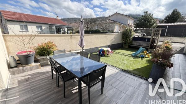 Maison à vendre 6 pièces 137 m² Le Chambon-Feugerolles