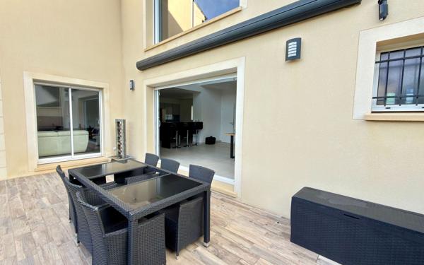 Maison à vendre    6 pièces • 261 m2 Neuilly-sur-Marne