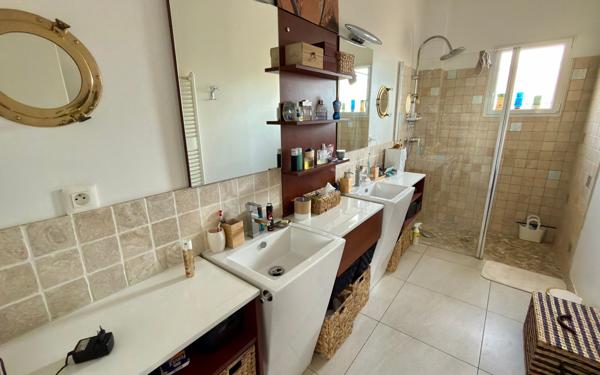 Maison à vendre    6 pièces • 261 m2 Neuilly-sur-Marne