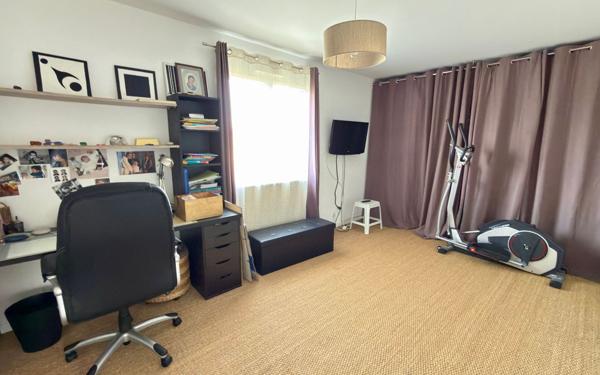 Maison à vendre    6 pièces • 261 m2 Neuilly-sur-Marne