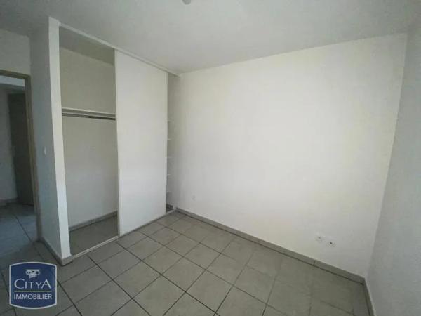 Appartement à louer 3 pièces 75.05m² Saint-Denis (97400)