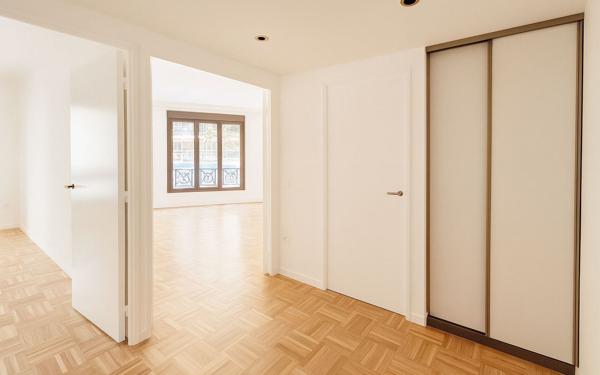Appartement à vendre    3 pièces • 67,03 m2 Lyon 7