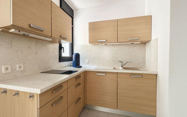 Appartement à vendre    3 pièces • 67,03 m2 Lyon 7