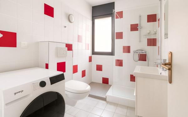 Appartement à vendre    3 pièces • 67,03 m2 Lyon 7