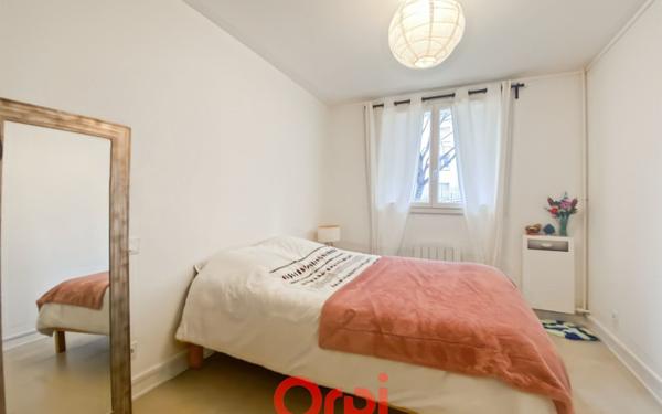 Appartement à vendre    2 pièces • 41,26 m2 Lyon 8