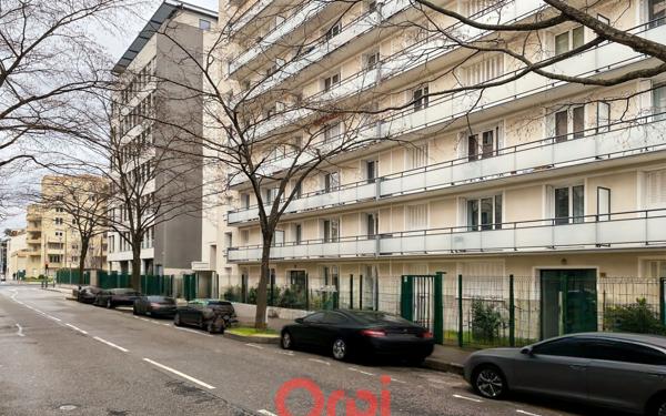 Appartement à vendre    2 pièces • 41,26 m2 Lyon 8