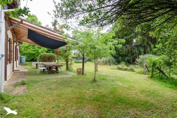 Maison à vendre |  Bourriot-Bergonce |  6 pièces | 260 m²