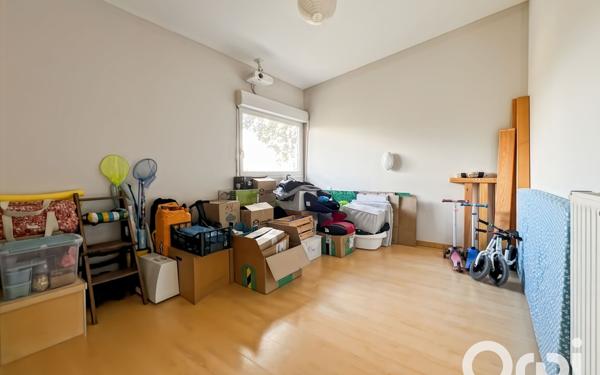 Maison à vendre    6 pièces •  Bourg-Saint-Andéol