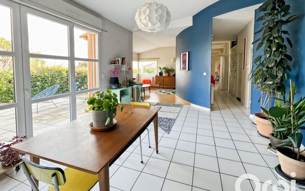 Maison à vendre    6 pièces •  Bourg-Saint-Andéol