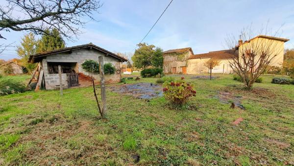 Ancien corps de ferme à proximité de Villeneuve-de-Marsan