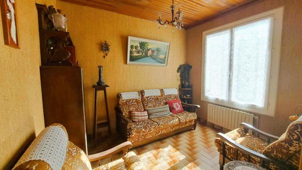 Ancien corps de ferme à proximité de Villeneuve-de-Marsan