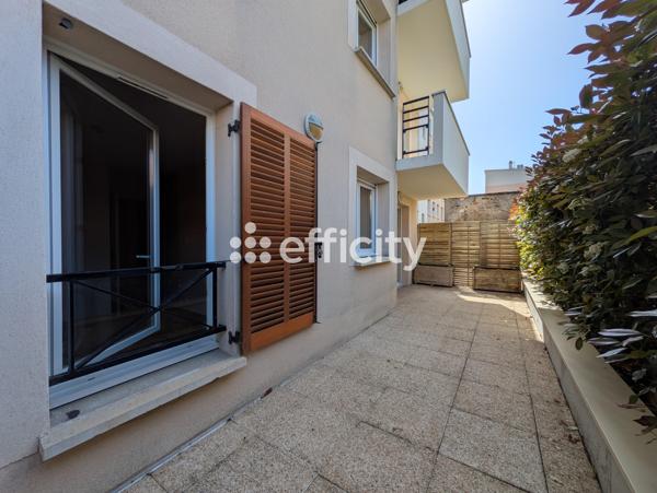 Appartement
         2 pièces
        - 50 m²