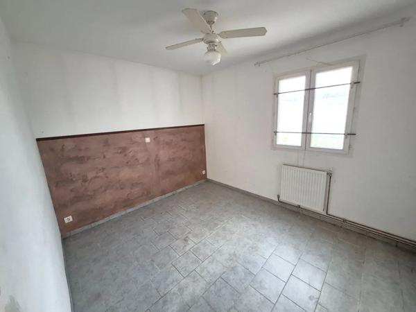 Maison à vendre 8 pièces 127m² Saint-Amand-les-Eaux (59230)