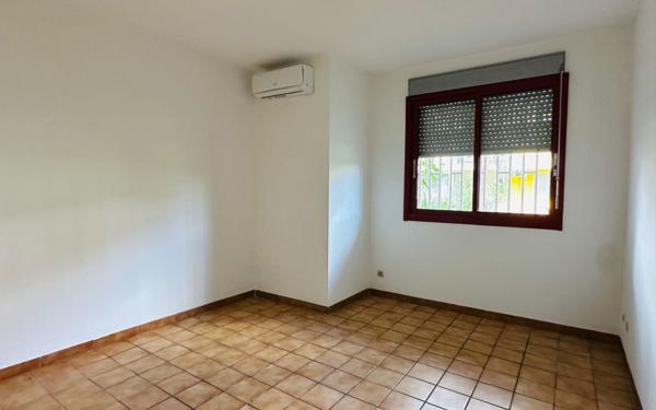 Appartement à vendre    2 pièces •  Kourou