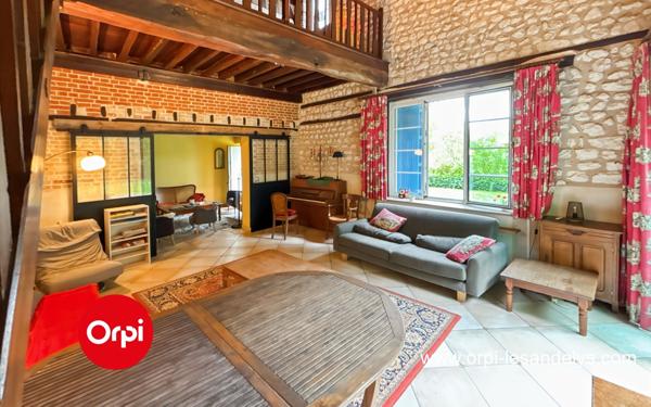 Maison à vendre    9 pièces • 181 m2 Les Andelys
