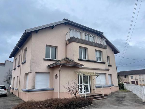 Location Appartement 70 m² - Grandvillers 88600