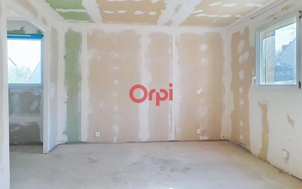 Maison à vendre    6 pièces •  Elven